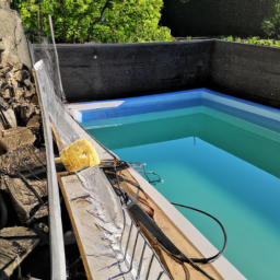 Piscine Extérieure à Coque : Élégance et Facilité d'Entretien Chalons-en-Champagne